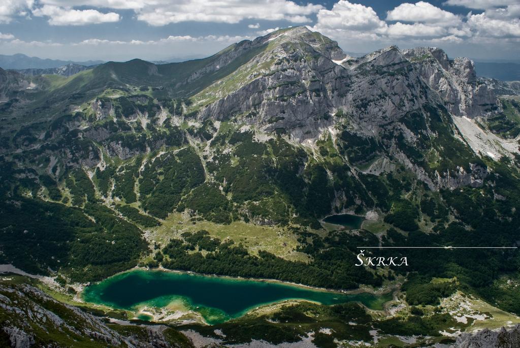 Apartments Peaks Zabljak  Bagian luar foto